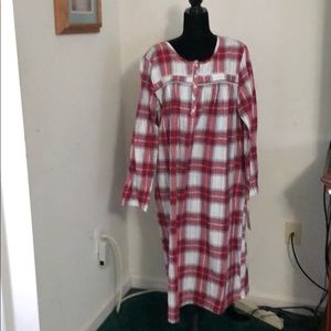 XL 100% cotton nightgown. NWT